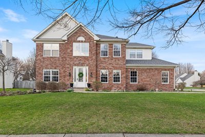 202 Mill St, Batavia, IL 60510