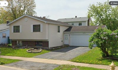 1073 Foxworth Blvd, Lombard, IL 60148