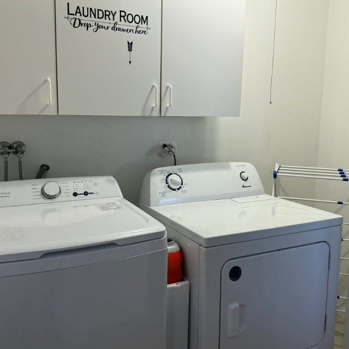 352DanburyDrive 65475 30