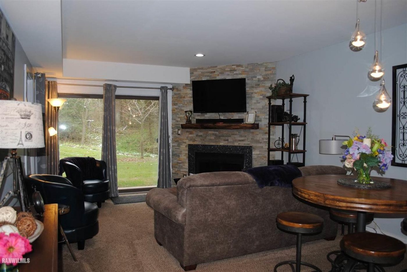 C11LongBayPointDr 63029 2