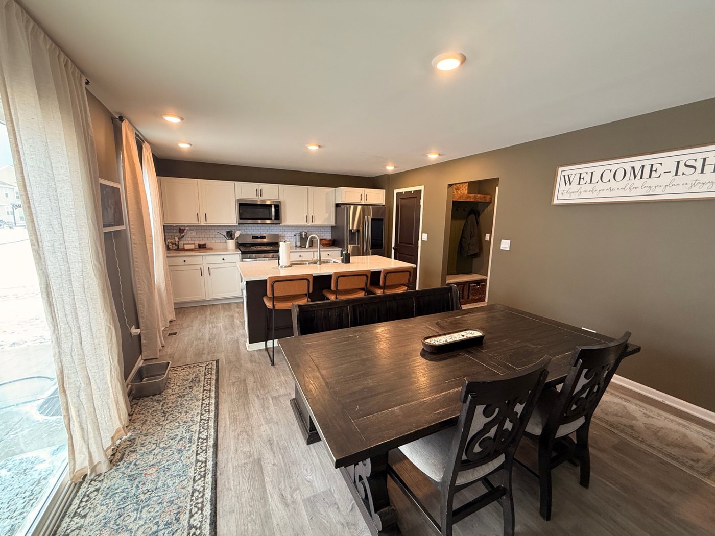 1208LegacyPointeBlvd 66607 6