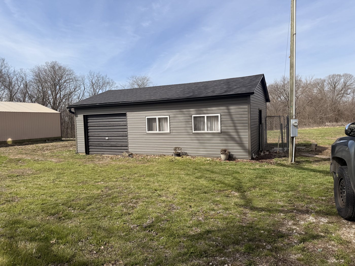 2305N1025thSt 67671 3